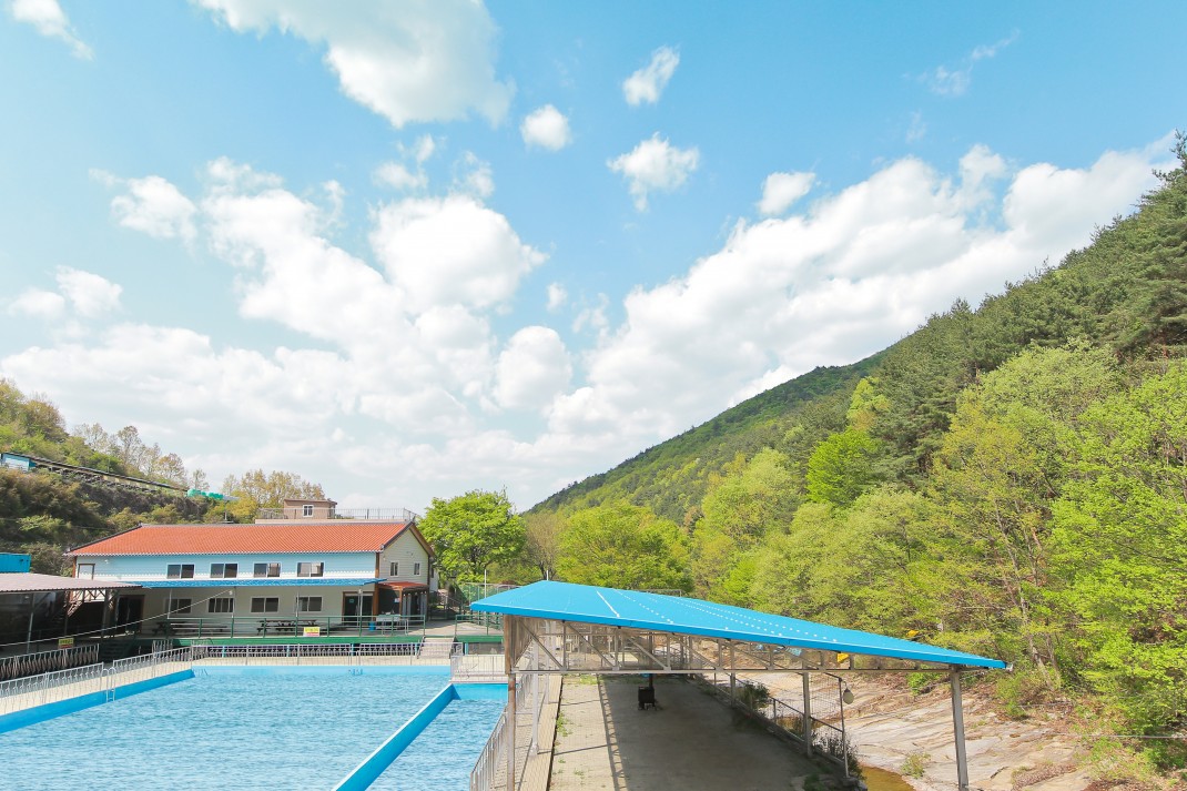 ffe935991fa7710406d9668e06c5fe64_1493693